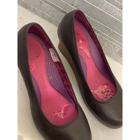Crocs A-Leigh Closed Toe Wedge Brown Comfort Shoes Women's Size 7.5 READ - Picture 4 of 9